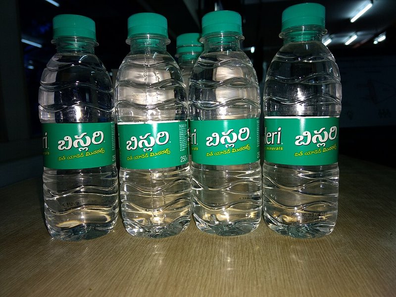 Bisleri Packaged Drinking Water 1 L