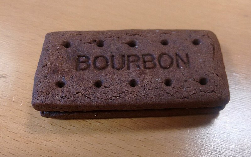 Britannia Bourbon Chocolate Cream Biscuits 150 g