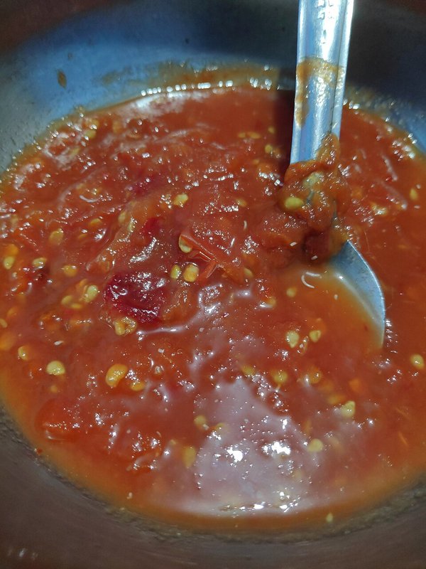 Priya Tomato Pickle 300 g