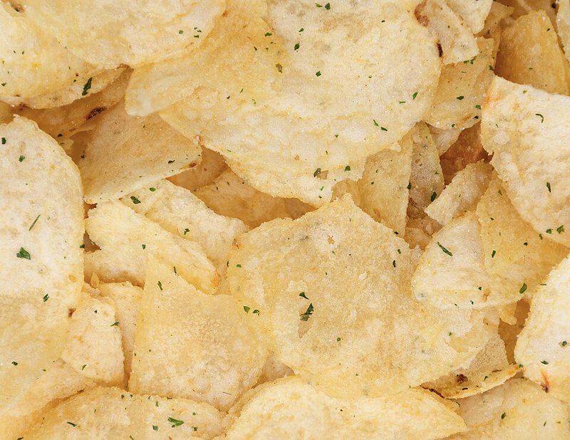 Lay's Classic Salted Chips 52 g